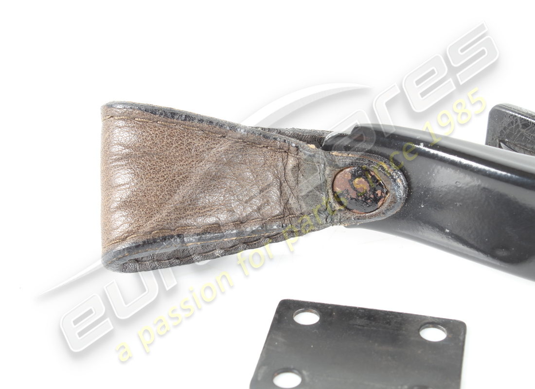 GEBRAUCHT FERRARI DACHGRIFF GTS. TEILENUMMER 60421500 (2) gebraucht ferrari dachgriff gts. teilenummer 60421500 (2)