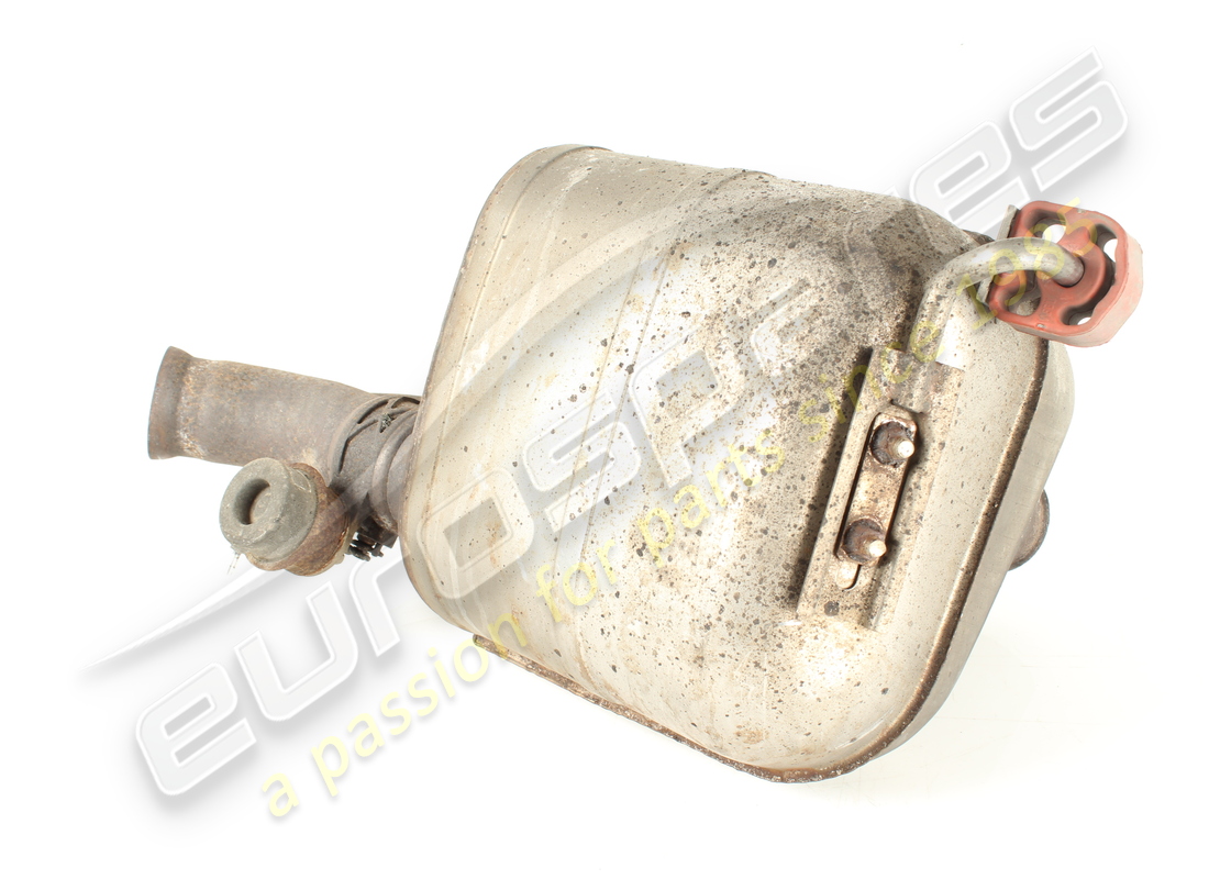 gebrauchter ferrari kühlergrill mit rechten endrohren. teilenummer 84433600 (2)