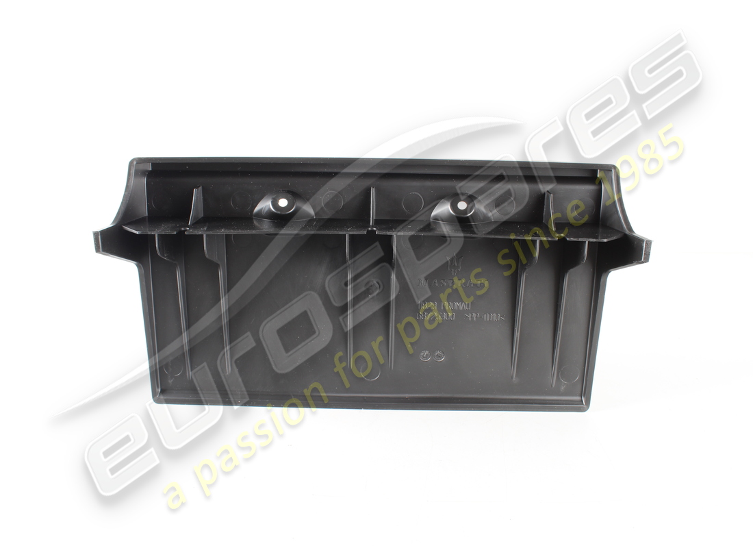 NEUER MASERATI USA VORDERER KENNZEICHENHALTER. TEILENUMMER 68725300 (2) neuer maserati usa vorderer kennzeichenhalter. teilenummer 68725300 (2)