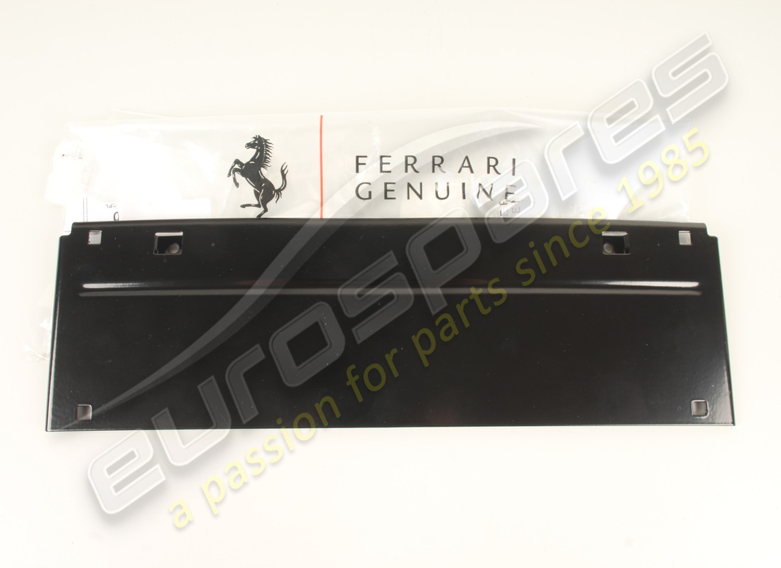 neu ferrari vorderer nummernschildhalter (montage). teilenummer 86084500 (1)