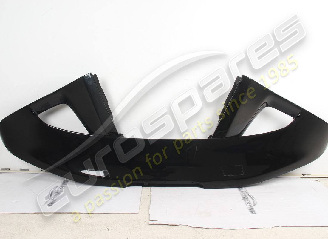 GEBRAUCHTER Ferrari KOMPLETT HECKSPOILER. TEILENUMMER 949122 (1)