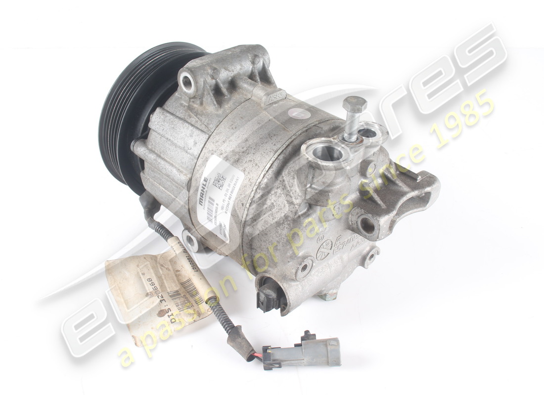 GEBRAUCHTER FERRARI KLIMAANLAGEKOMPRESSOR. TEILENUMMER 311534 (3) gebrauchter ferrari klimaanlagekompressor. teilenummer 311534 (3)