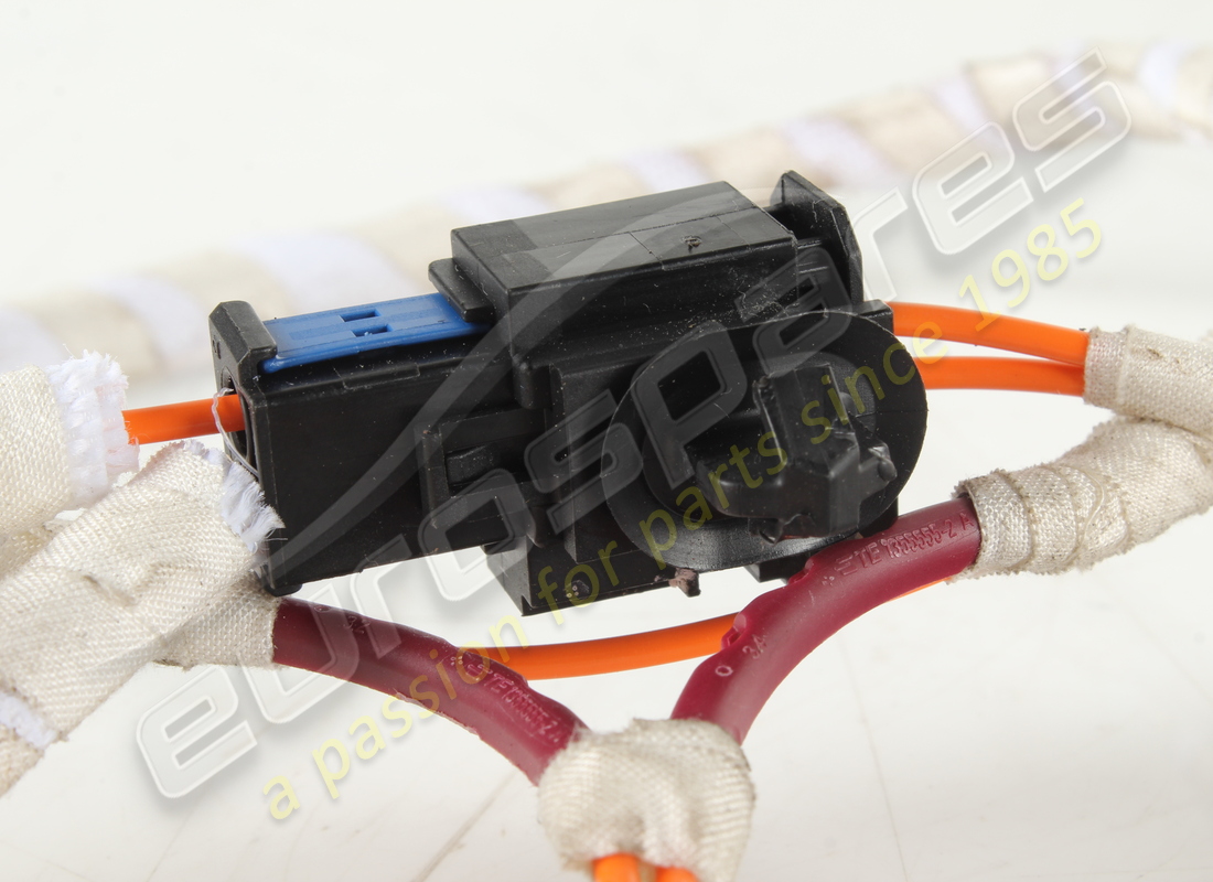 gebrauchtes ferrari hi-fi-kabel. teilenummer 877886 (4)