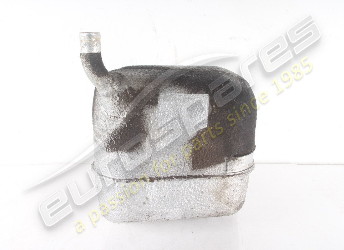 GEBRAUCHTER FERRARI RECHTER KRAFTSTOFFTANK. TEILENUMMER 116605 (2) gebrauchter ferrari rechter kraftstofftank. teilenummer 116605 (2)