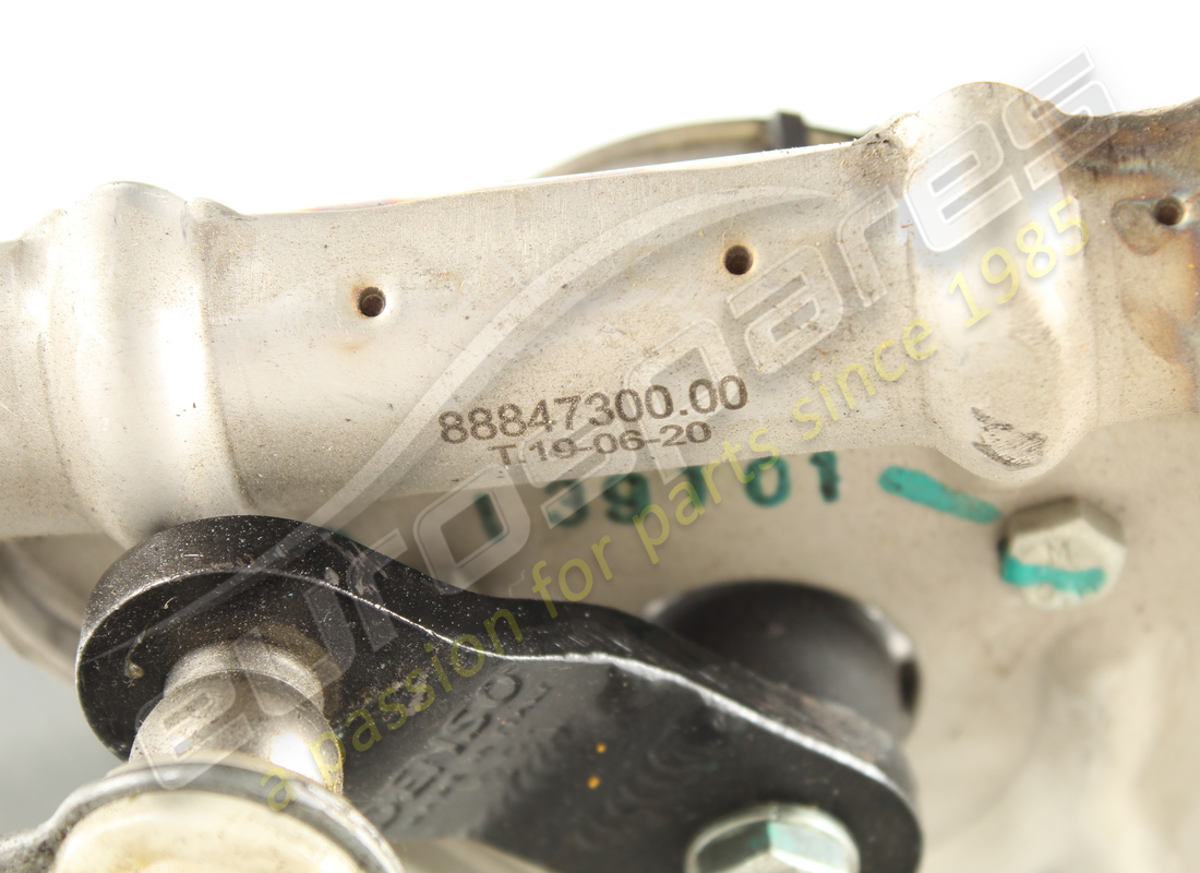 GEBRAUCHT FERRARI KOMPLETTE SCHEIBENWISCHERBAUGRUPPE. TEILENUMMER 88847300 (5) gebraucht ferrari komplette scheibenwischerbaugruppe. teilenummer 88847300 (5)