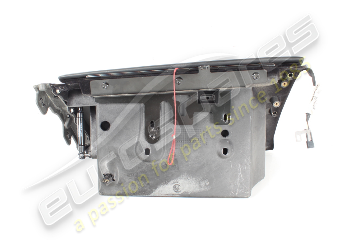 ferrari cubby gebraucht. teilenummer 84151300 (2)