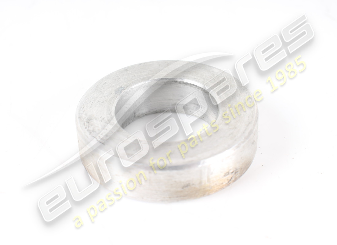 VERWENDET FERRARI ABSTANDSHALTER. TEILENUMMER 243122 (1) verwendet ferrari abstandshalter. teilenummer 243122 (1)