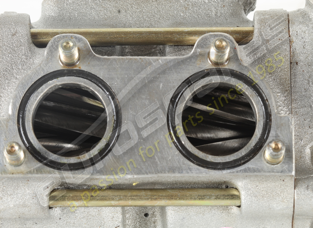 used eurospares complete oil pump. part number eap1726512 (2)