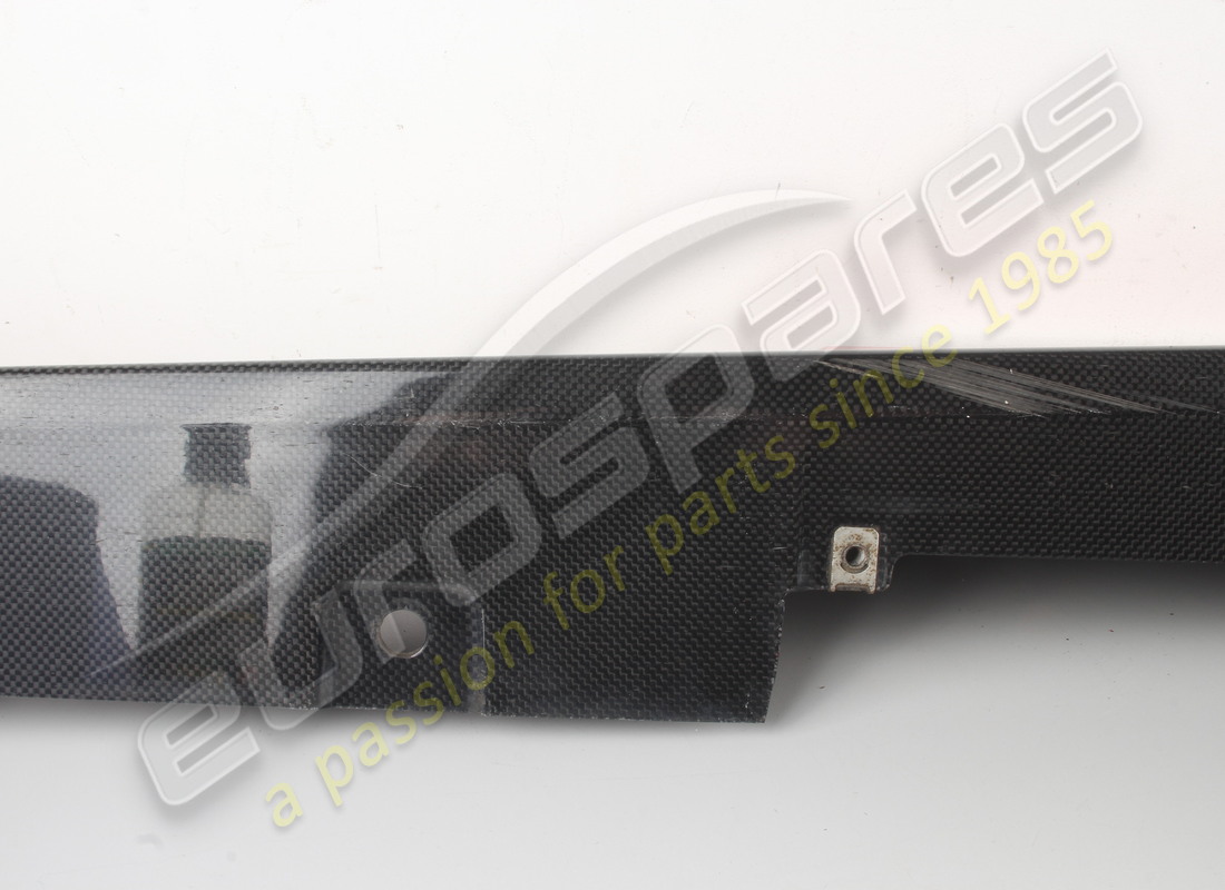 gebrauchte ferrari untertürverkleidung links. teilenummer 86936410 (13)