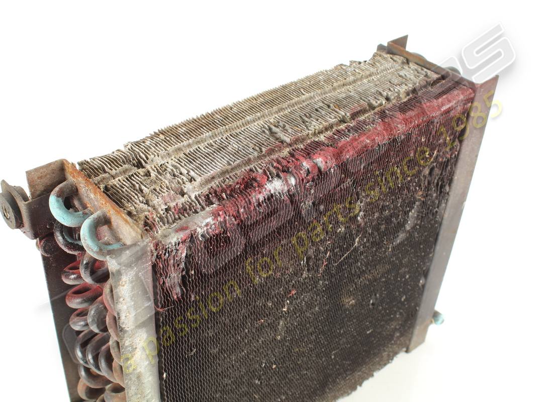 gebrauchter ferrari klimaanlagen-kondensator. teilenummer 60649100 (5)