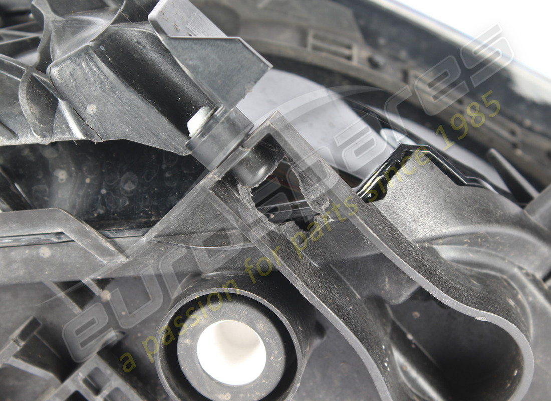 gebrauchter lamborghini scheinwerfer. teilenummer 4ml941035d (5)