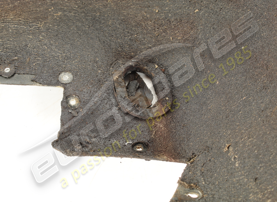 gebraucht ferrari radkasten vorne links. teilenummer 60615800 (3)