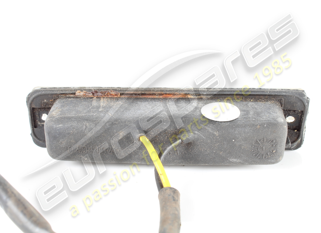 gebrauchte maserati kennzeichenleuchte. teilenummer 363100111 (5)