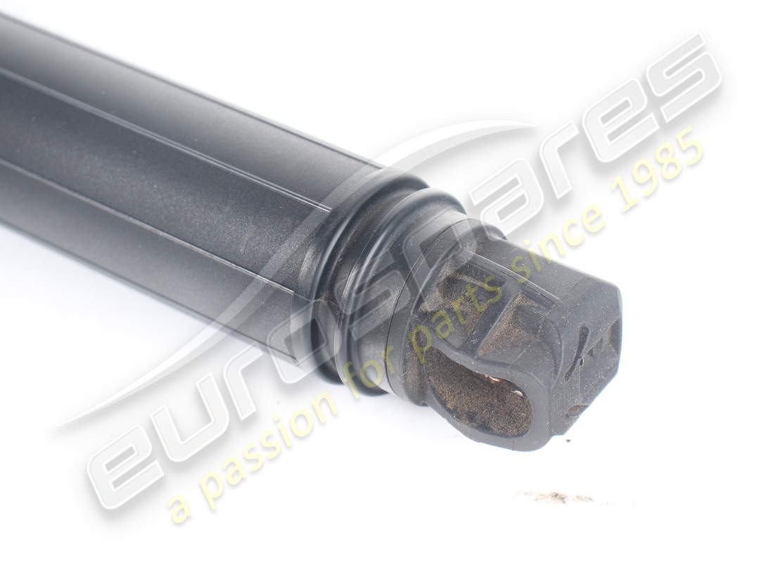 GEBRAUCHT FERRARI GEPÄCKRAUMDECKEL AKTU. TEILENUMMER 88037300 (4) gebraucht ferrari gepäckraumdeckel aktu. teilenummer 88037300 (4)