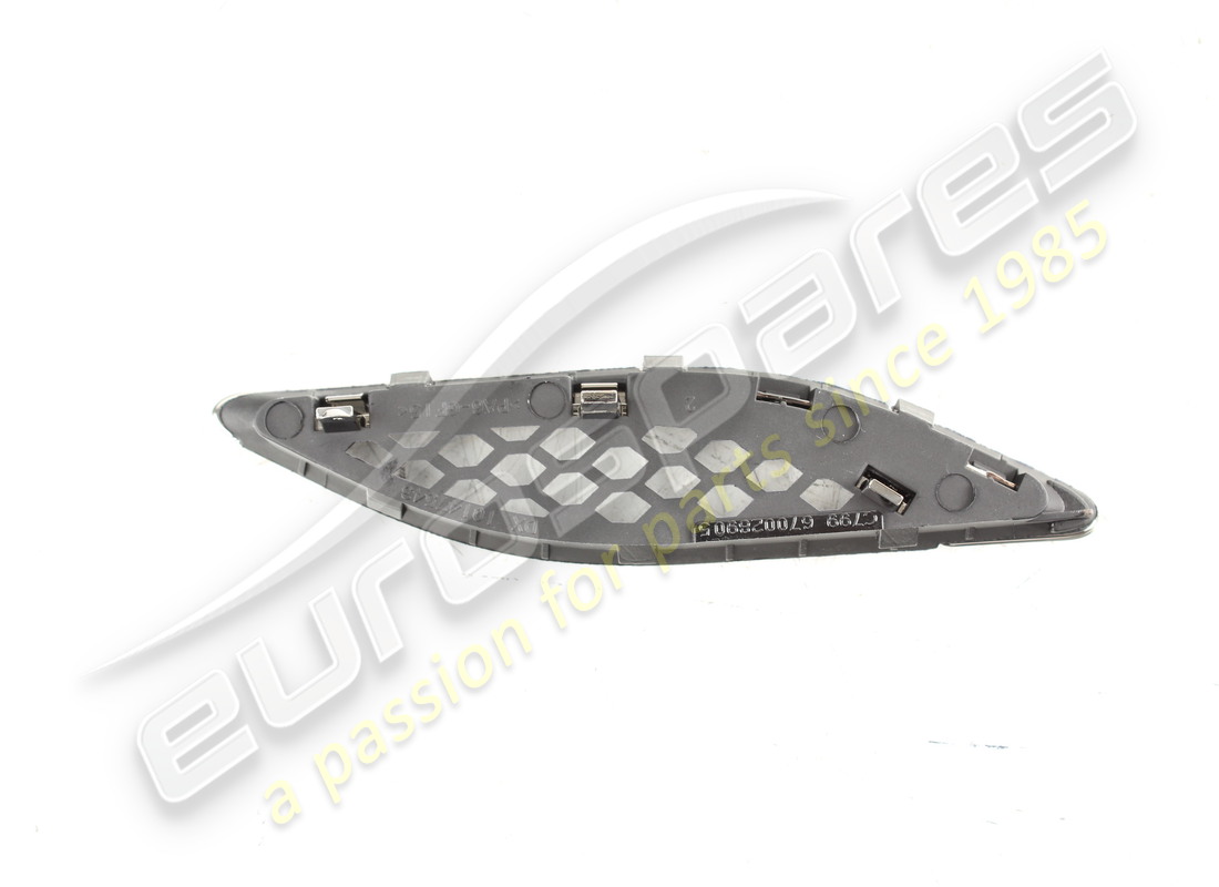 neu maserati rh luftdiffusor. teilenummer 670137053 (2)