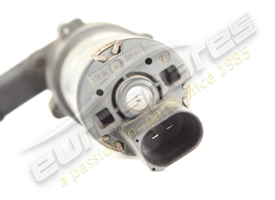 GEBRAUCHT LAMBORGHINI WASSERZIRKULATION. TEILENUMMER 3D0965561D (3) gebraucht lamborghini wasserzirkulation. teilenummer 3d0965561d (3)