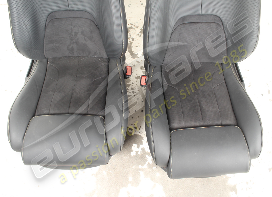 gebraucht eurospares komplettes set aus vorder- und rücksitzen. teilenummer eap1564145 (9)