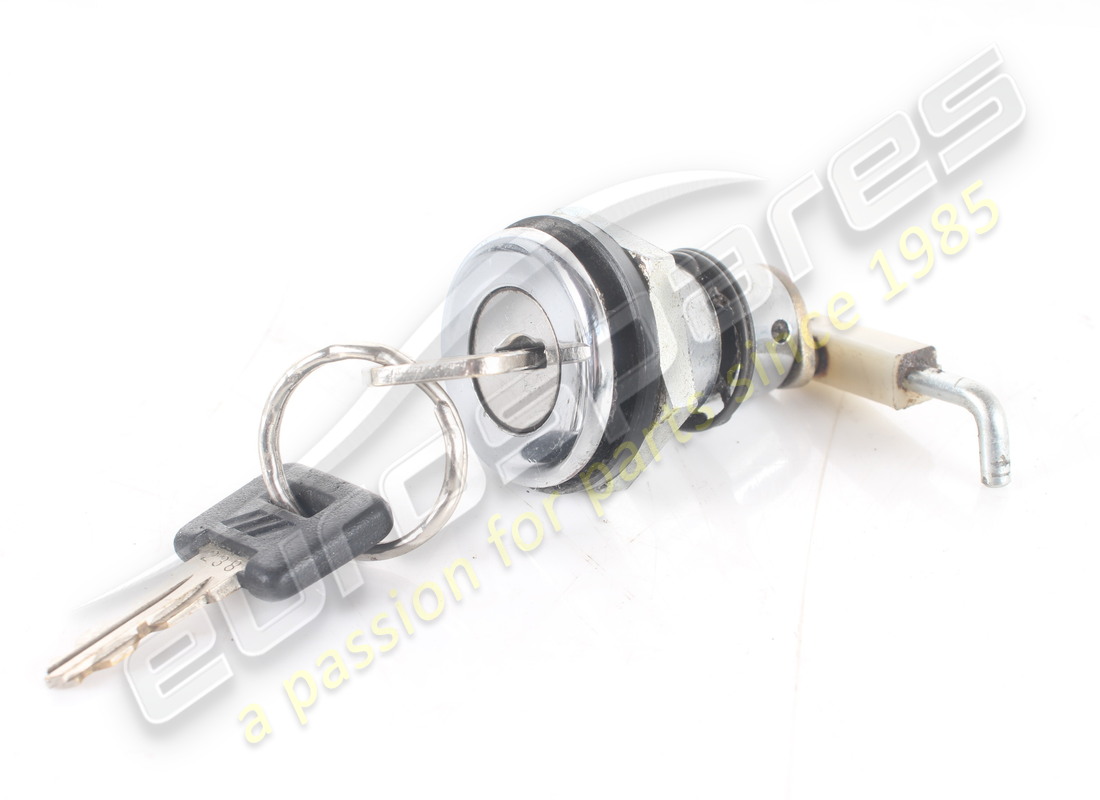 USED FERRARI LOCK SET GTS. PART NUMBER 61817500 (3) used ferrari lock set gts. part number 61817500 (3)