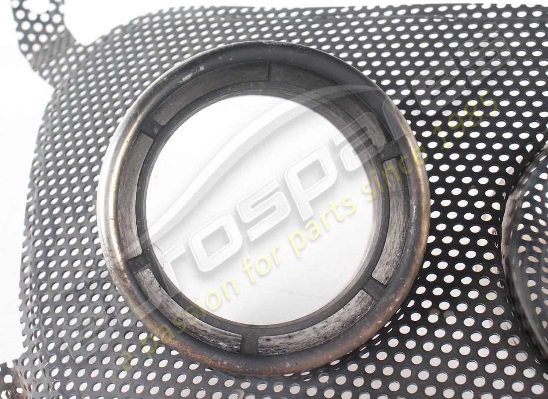 GEBRAUCHTE FERRARI RECHTE AUSPUFF-ENDROHRSPITZE. TEILENUMMER 87787300 (4) gebrauchte ferrari rechte auspuff-endrohrspitze. teilenummer 87787300 (4)