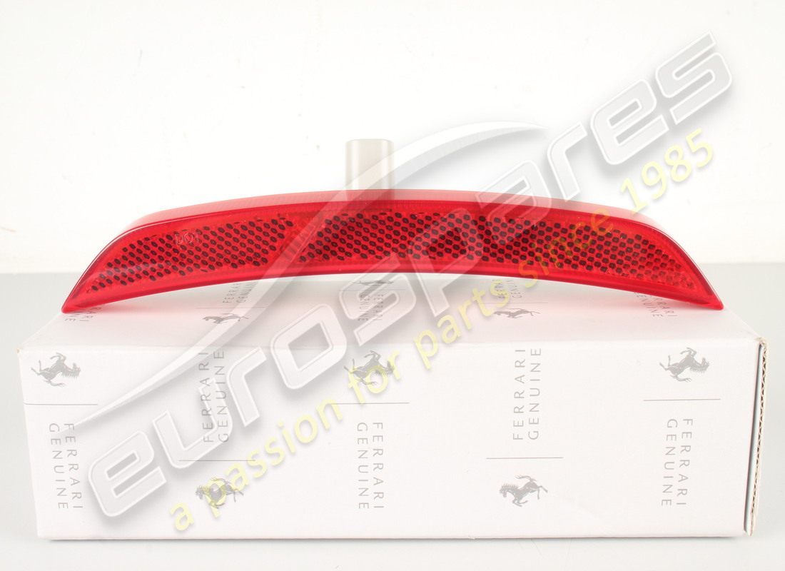 neu ferrari linke hintere seitenmarkierung. teilenummer 87329700 (1)