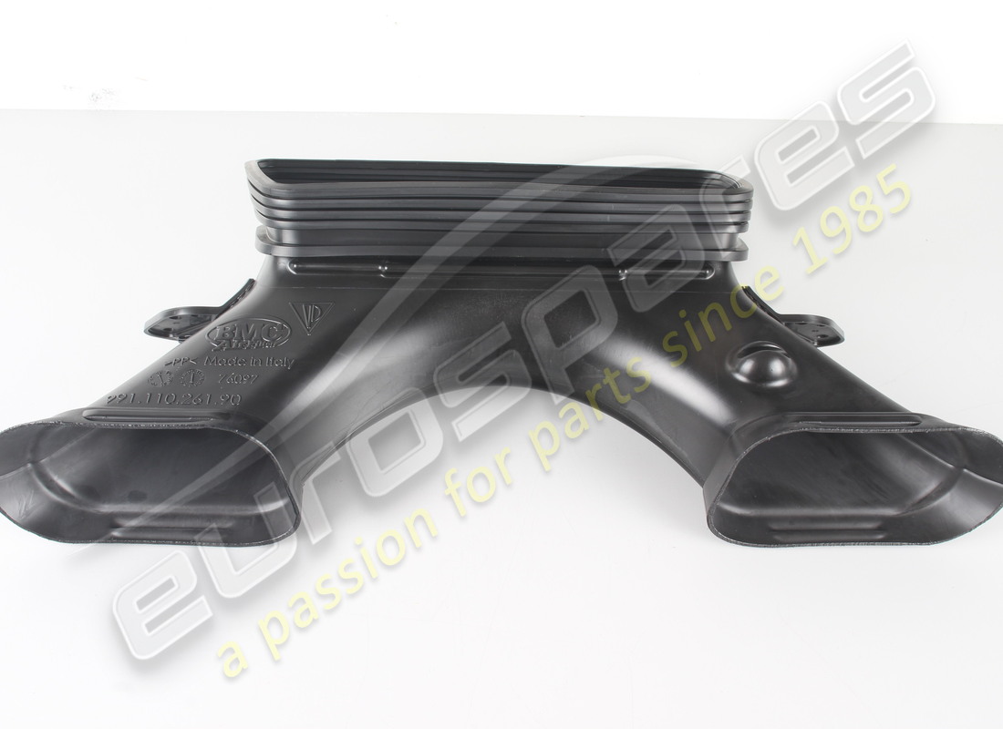 neuer porsche luftkanal. teilenummer 99111026190 (2)