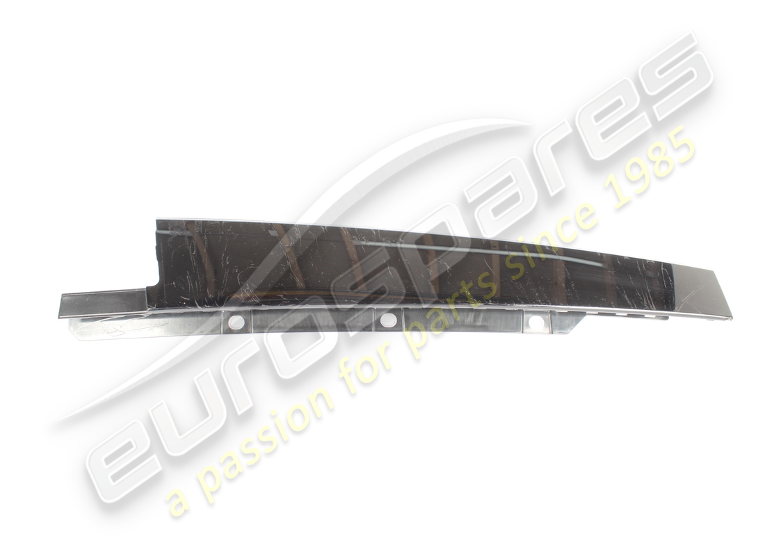 GEBRAUCHT Maserati LINKE HINTERE SÄULENFORM GLOS . TEILENUMMER 670198594 (1)