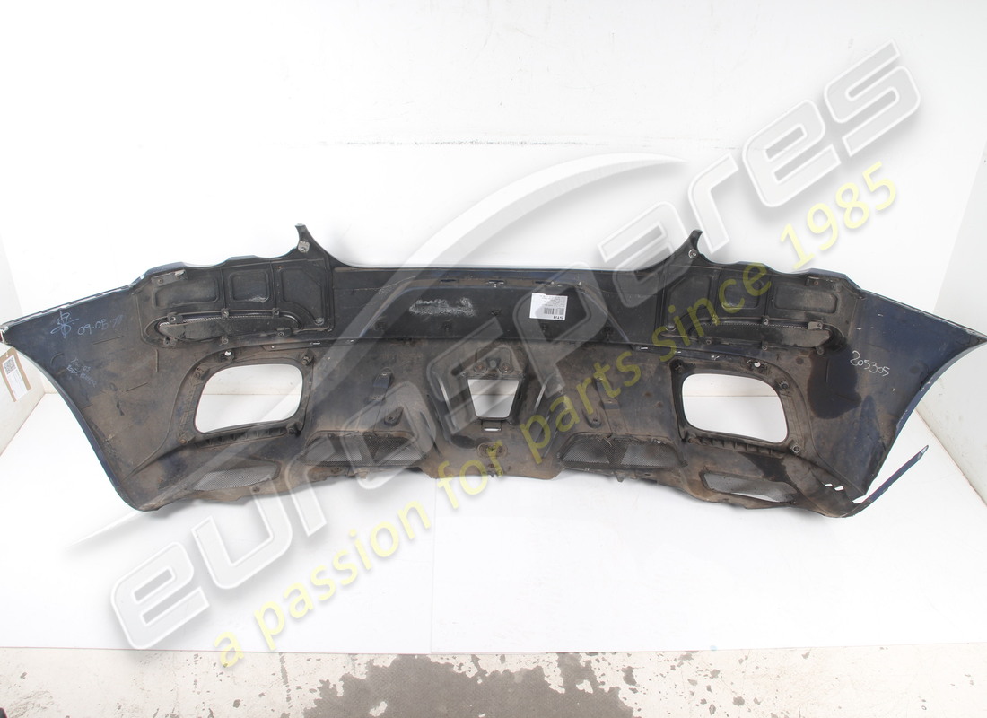 BESCHÄDIGTER FERRARI HINTERER STOßFÄNGER. TEILENUMMER 89047210 (6) beschädigter ferrari hinterer stoßfänger. teilenummer 89047210 (6)