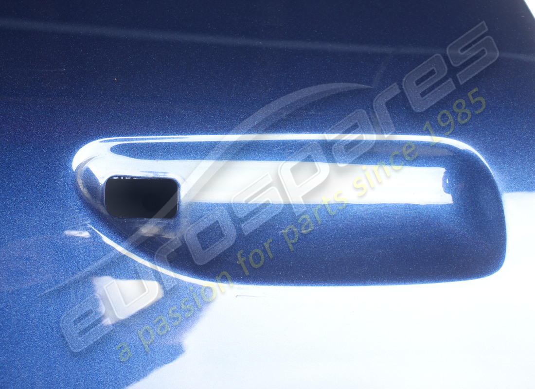 GEBRAUCHT FERRARI LINKE SEITENTÜR. TEILENUMMER 88007411 (3) gebraucht ferrari linke seitentür. teilenummer 88007411 (3)