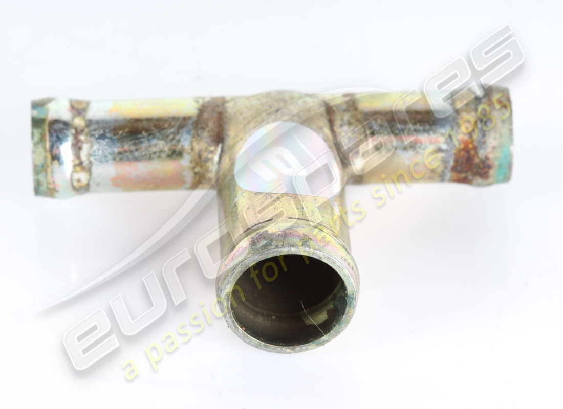 GEBRAUCHTE Ferrari T-STÜCKVERBINDUNG . TEILENUMMER 104303 (1)