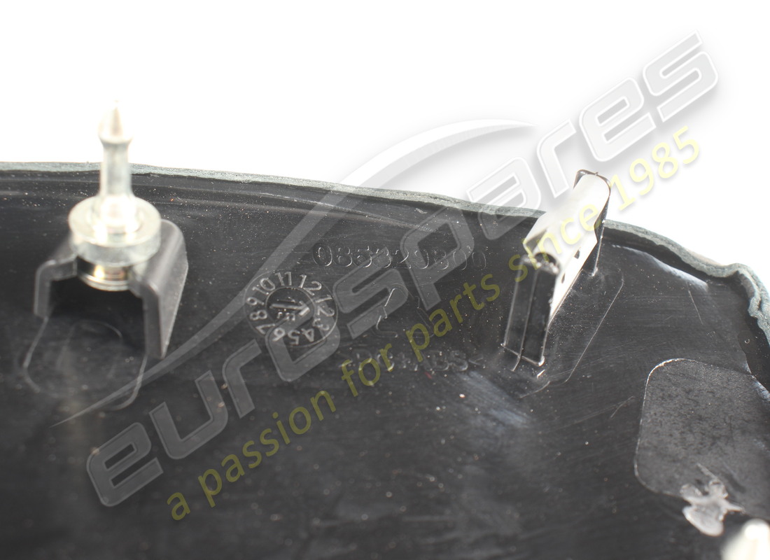gebraucht ferrari linkes seitliches endblech. teilenummer 85329800 (4)