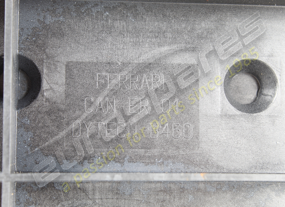gebrauchter ferrari kraftstoffdampffilter. teilenummer 310413 (5)