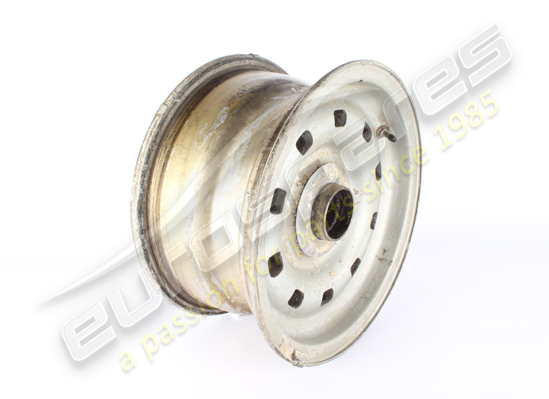 gebrauchtes ferrari strassenrad 7.5 x 15''. teilenummer 700337 (4)