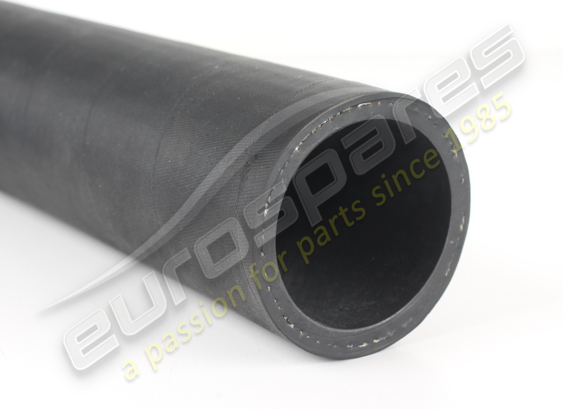 NEU ASTON MARTIN SCHLAUCH, KÜHLERUNTERTEIL ZUM BYPASSROHR. TEILENUMMER 1R12320016AE (2) neu aston martin schlauch, kühlerunterteil zum bypassrohr. teilenummer 1r12320016ae (2)