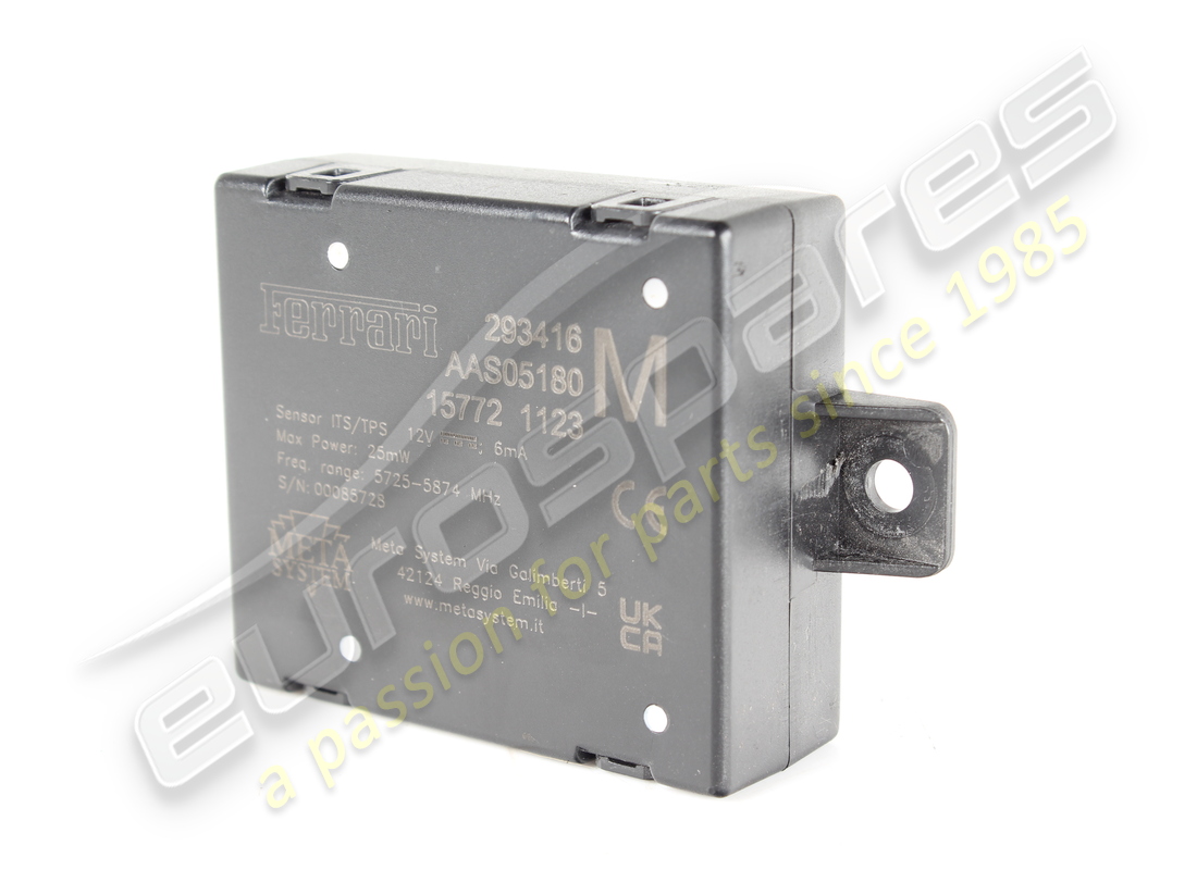 verwendeter ferrari usb-splitter. teilenummer 337571 (7)