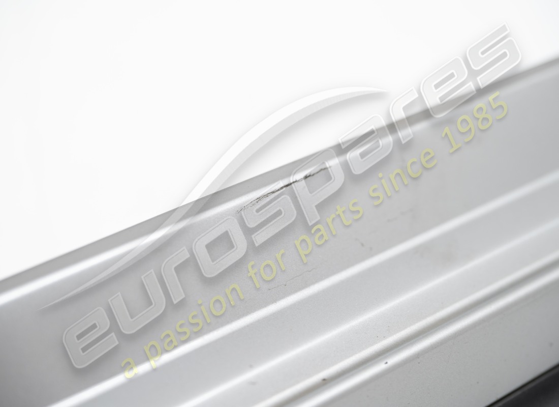 GEBRAUCHT MASERATI RECHTER SEITENSCHWELLER (GRUNDIERT). TEILENUMMER 673000022 (7) gebraucht maserati rechter seitenschweller (grundiert). teilenummer 673000022 (7)