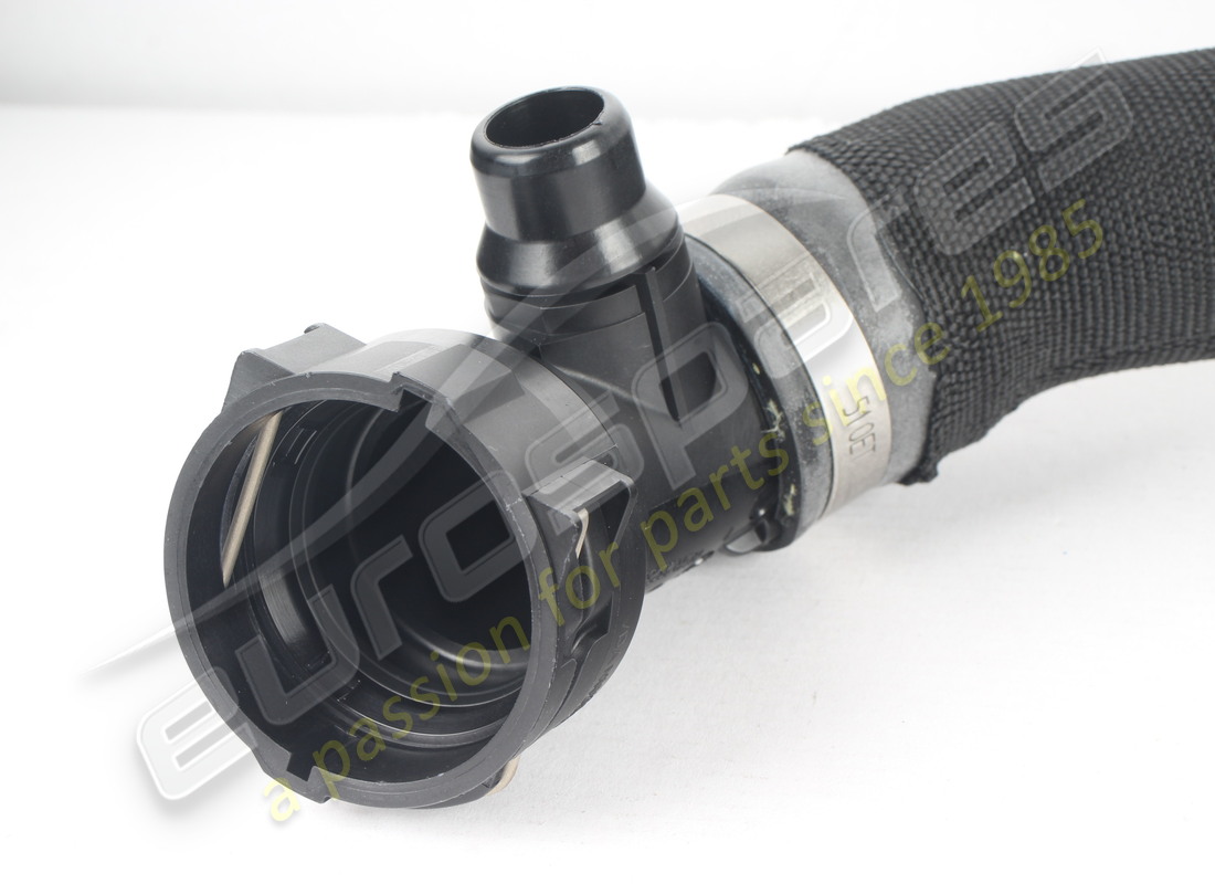 neuer porsche wasserschlauch. teilenummer 992121641 (2)