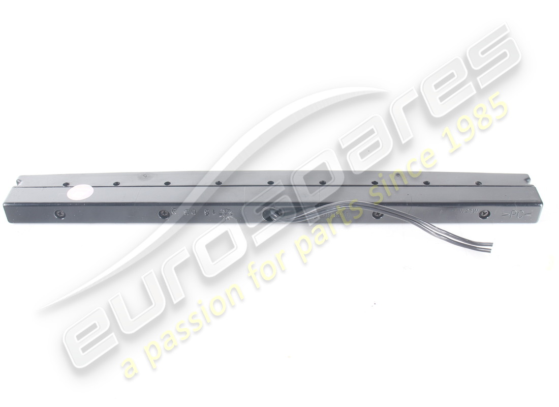 GEBRAUCHTE MASERATI HOCHLEISTUNGS-BREMSLEUCHTE. TEILENUMMER 191832 (2) gebrauchte maserati hochleistungs-bremsleuchte. teilenummer 191832 (2)