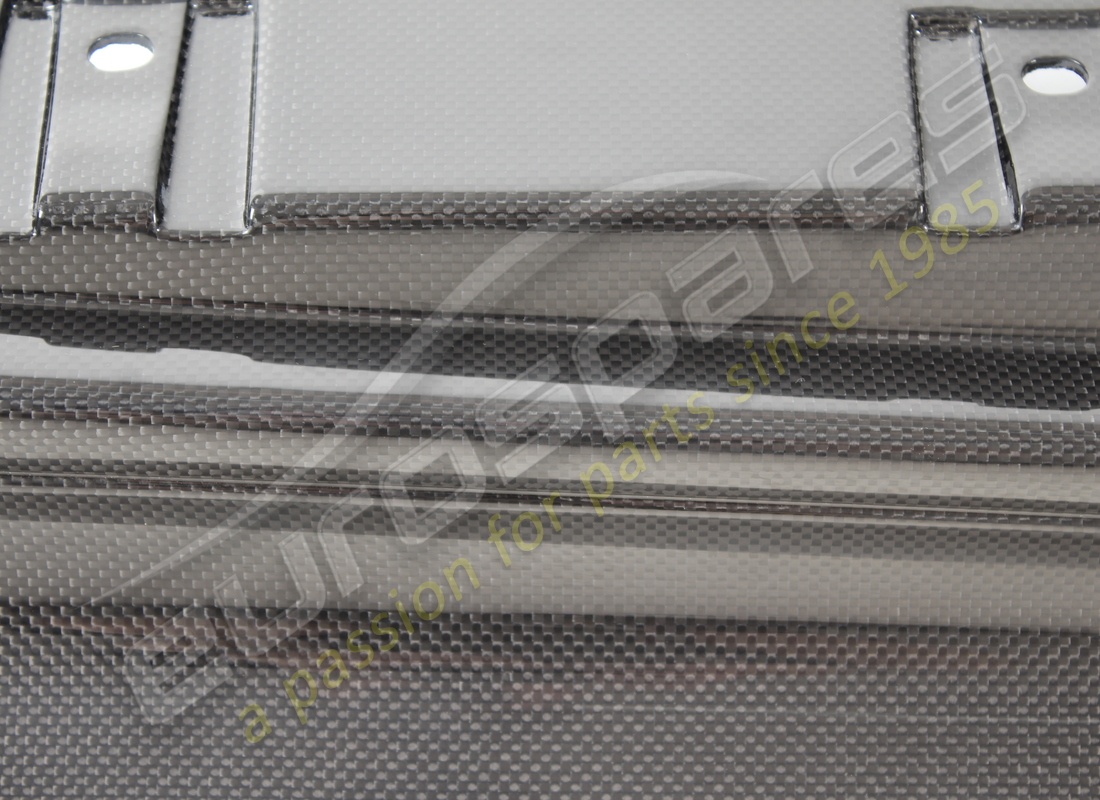 neu ferrari f12 vollcarbon-seitenschweller. teilenummer 70002869 (4)