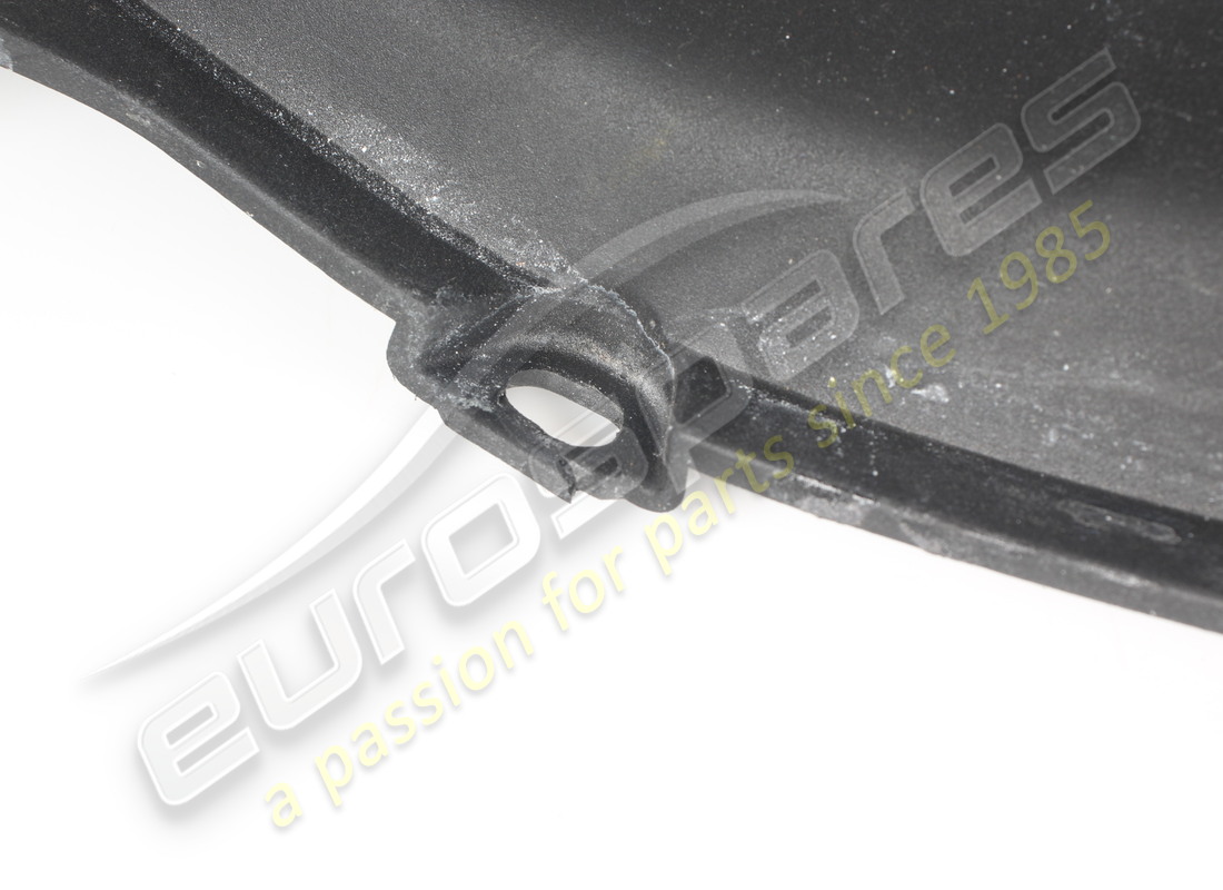 BESCHÄDIGT FERRARI VOLLSTÄNDIG RECHTS UNTERWINDSCHUTZSCHEIBE TR. TEILENUMMER 741291 (4) beschädigt ferrari vollständig rechts unterwindschutzscheibe tr. teilenummer 741291 (4)