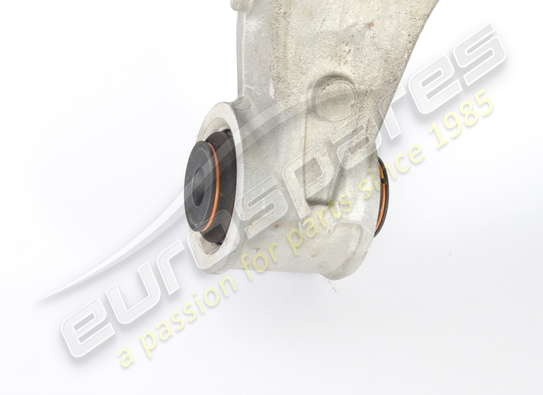 gebraucht maserati schwinge. teilenummer 675001728 (3)