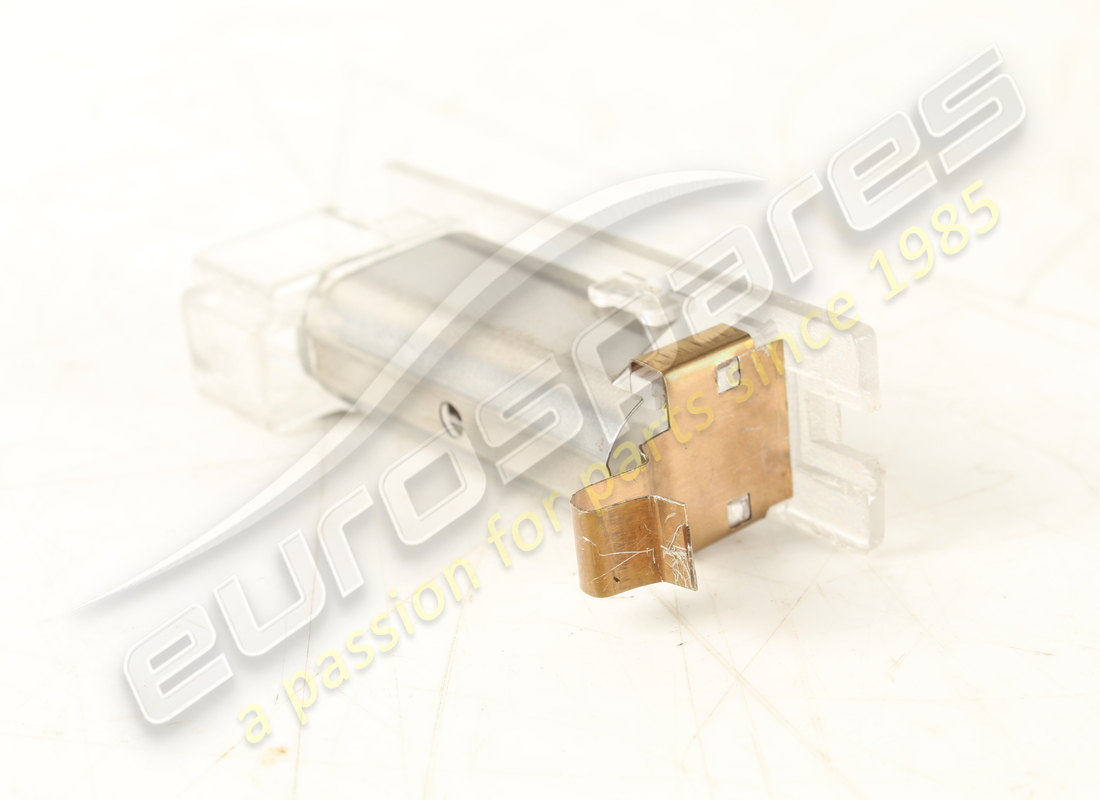 verwendet maserati unter der türleuchte. teilenummer 60608165 (2)
