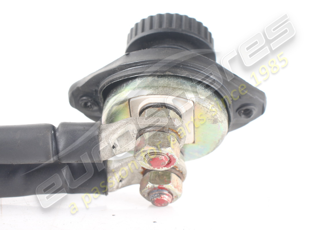 VERWENDETER MASERATI BATTERIE-HAUPTSCHALTER. TEILENUMMER 383000322 (5) verwendeter maserati batterie-hauptschalter. teilenummer 383000322 (5)