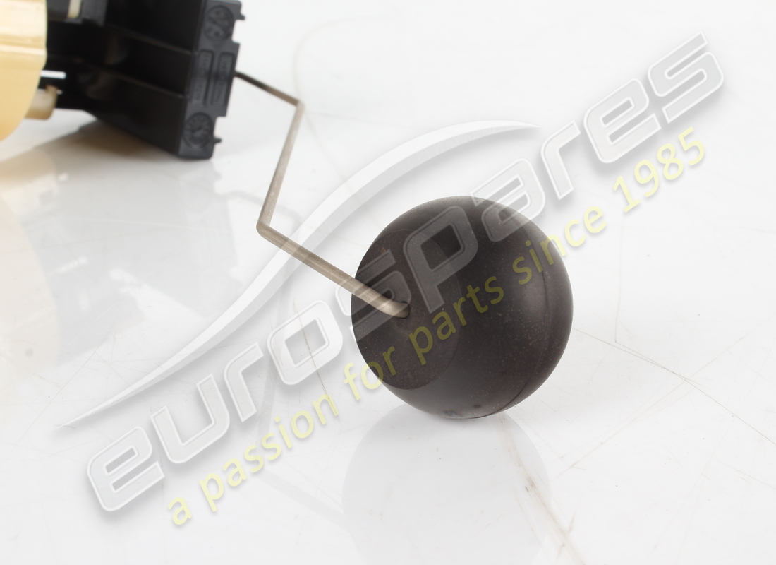 verwendeter ferrari kraftstoffstandsensor. teilenummer 273540 (3)