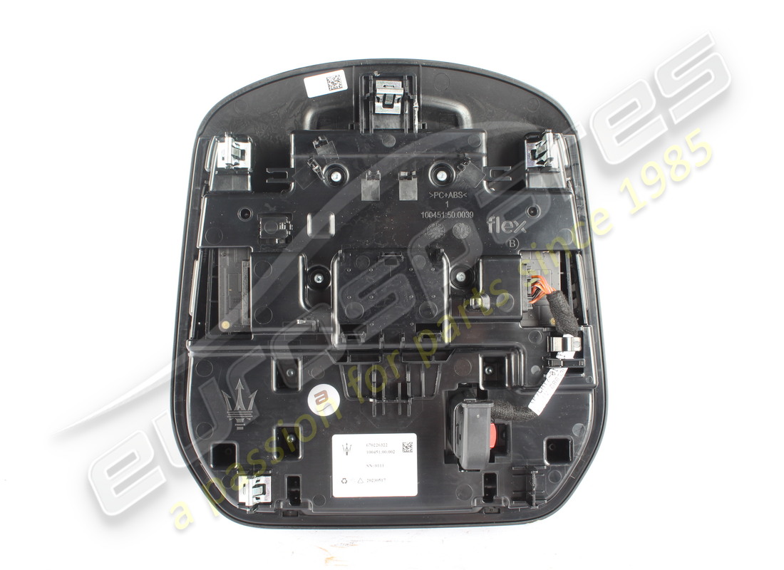 gebrauchte maserati domelight plate. teilenummer 670226322 (2)
