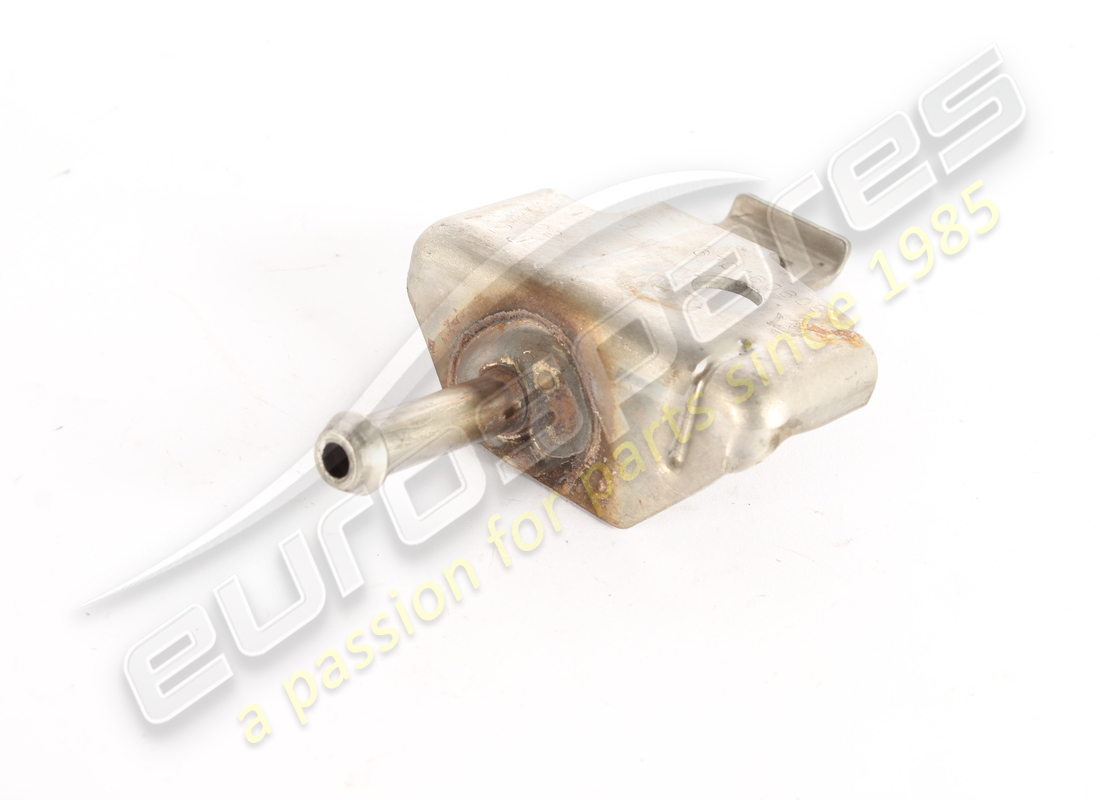 gebraucht maserati hintere auspuffschlauchhalterung si. teilenummer 670160608 (2)
