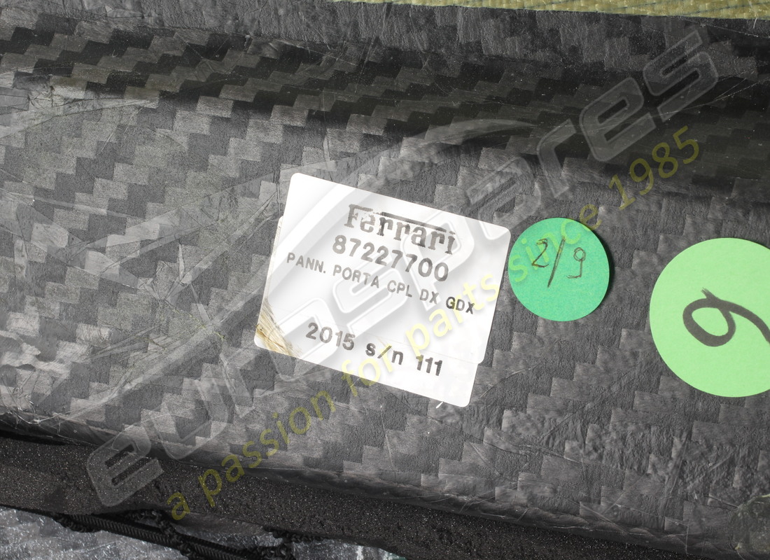 neu ferrari rechte türverkleidung komplett. teilenummer 87227700 (3)