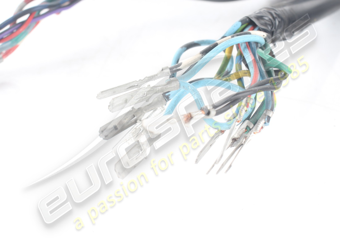 BESCHÄDIGTER FERRARI STEUERSCHALTER. TEILENUMMER 61838400 (10) beschädigter ferrari steuerschalter. teilenummer 61838400 (10)