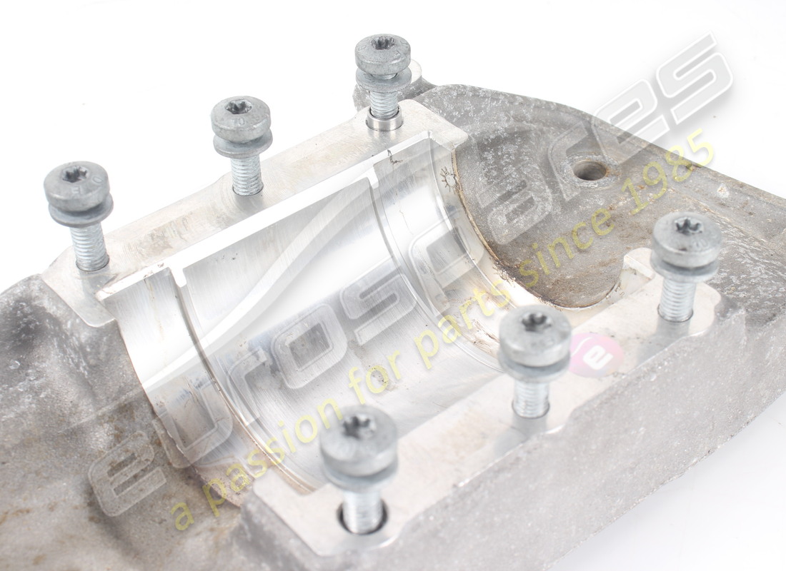 VERWENDET FERRARI SUPPORTO INF. CAMBIO. TEILENUMMER 965162 (4) verwendet ferrari supporto inf. cambio. teilenummer 965162 (4)