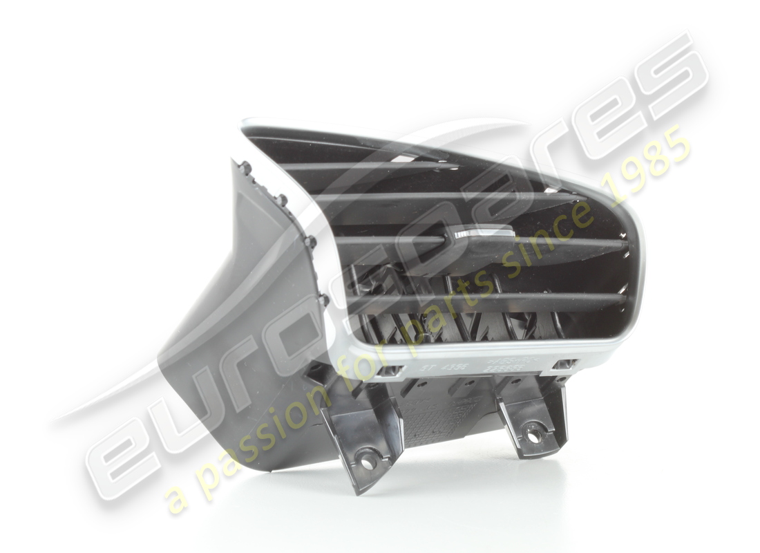 GEBRAUCHT FERRARI UNTERE ZENTRALE LUFTDÜSE. TEILENUMMER 82912300 (2) gebraucht ferrari untere zentrale luftdüse. teilenummer 82912300 (2)