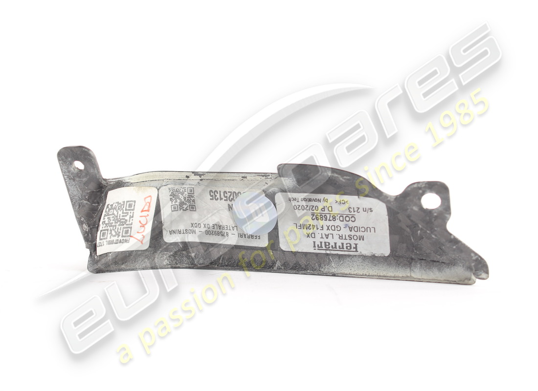 verwendet ferrari rh seitliche einkleidung. teilenummer 875892 (2)